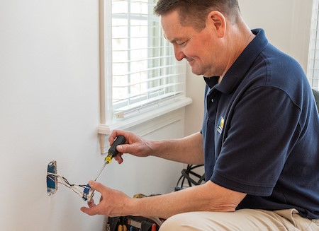 3 Urgent Signs Your Home Needs Electrical Repairs
